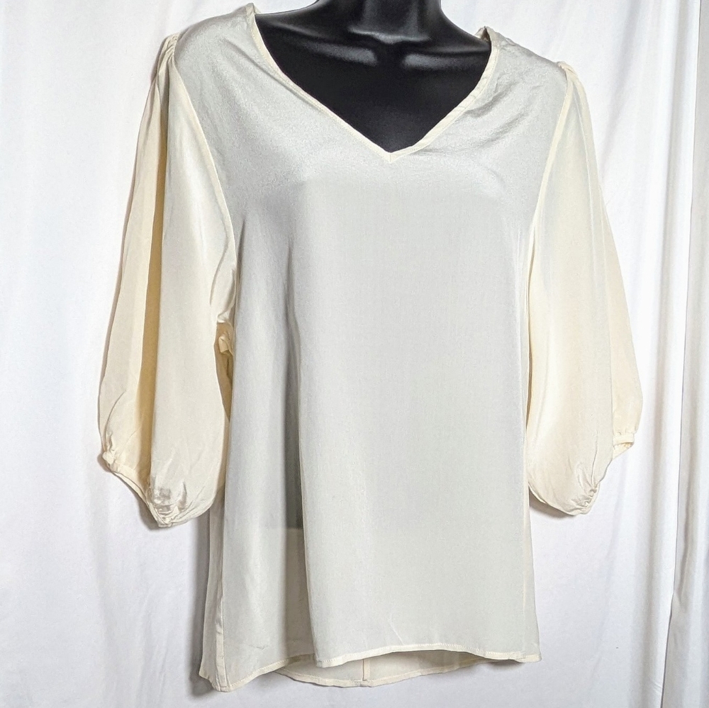 Women's NWT IsleField 100%‎ Cream Silk Blouse  V-Neck 3/4 Puff Sleeves | Size S